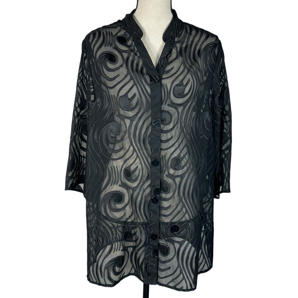 Maggie Barnes 0X-Large (16W) Top Button-Up Semi-Sheer Geometric 3/4 Sleeve Black